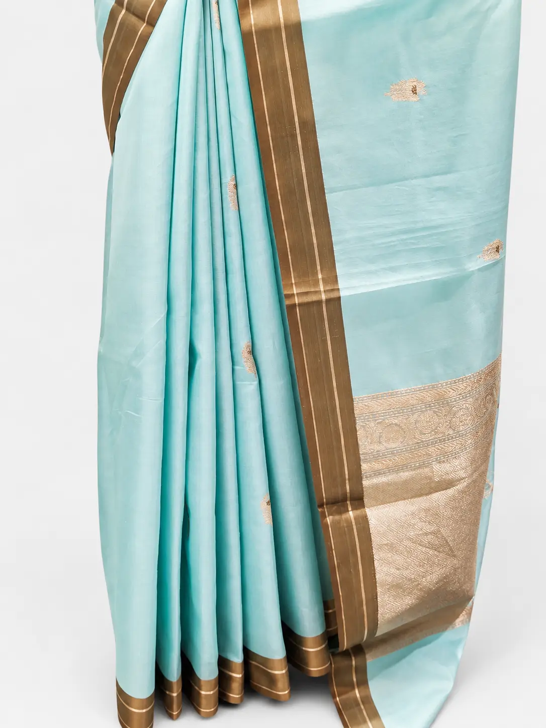 Embellished, Embroidered Bollywood
                                    Organza Saree (Green)