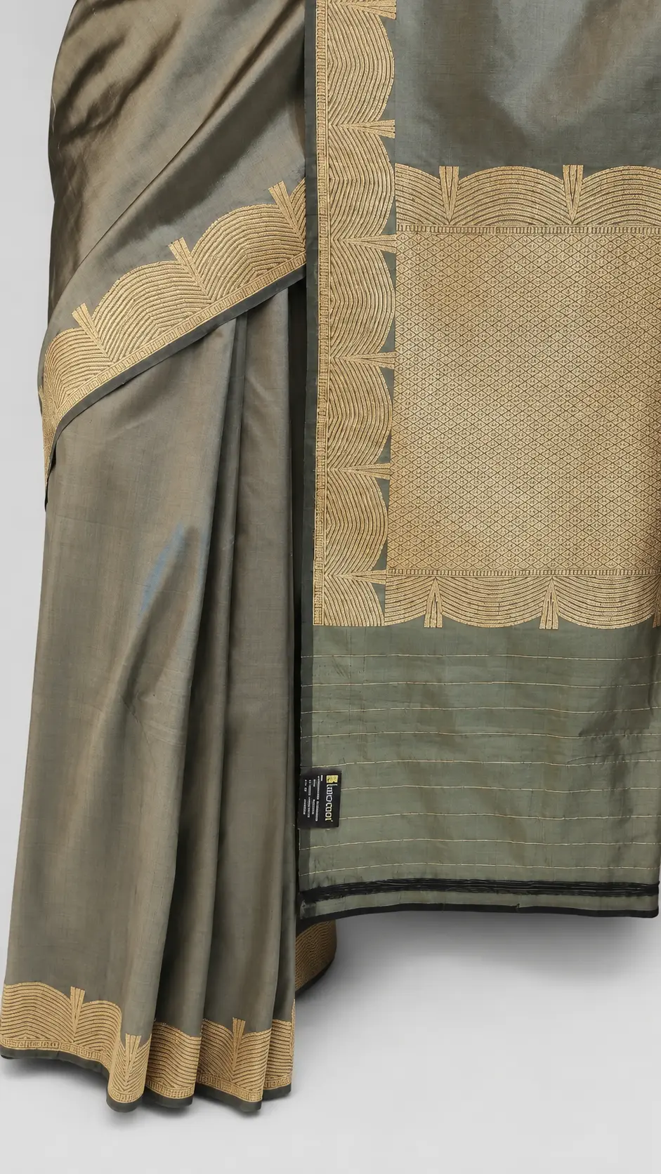 Embellished, Embroidered Bollywood
                                    Organza Saree (Green)