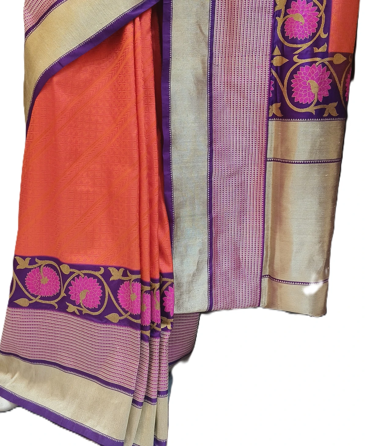 Embellished, Embroidered Bollywood
                                    Organza Saree (Green)