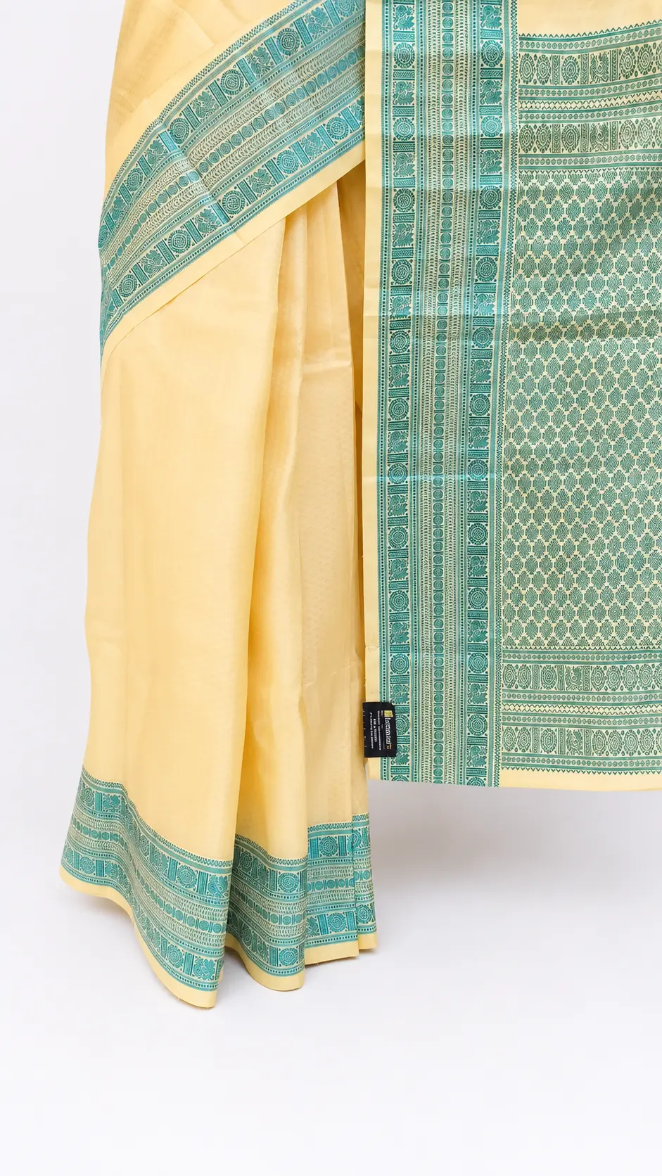 Embellished, Embroidered Bollywood
                                    Organza Saree (Green)