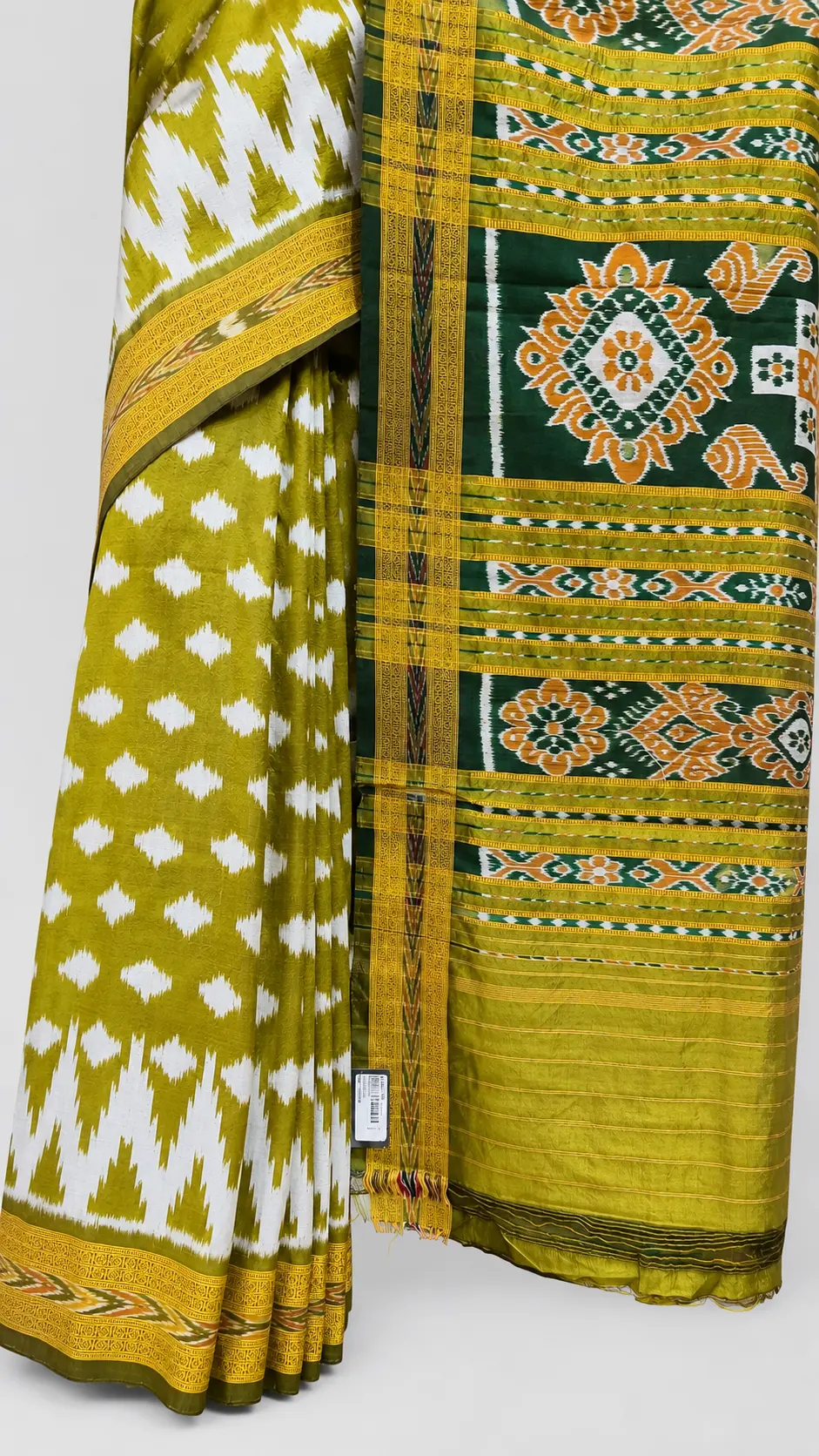 Embellished, Embroidered Bollywood
                                    Organza Saree (Green)