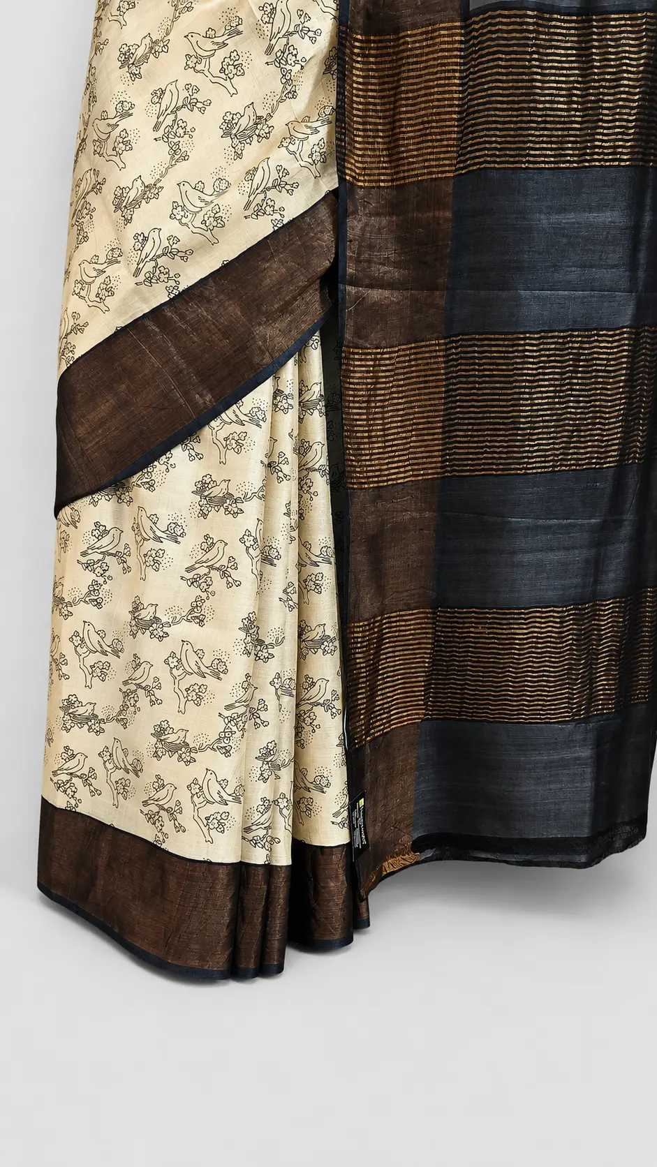 Embellished, Embroidered Bollywood
                                    Organza Saree (Green)